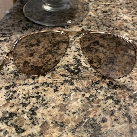 Silver Aviator Sunglasses - Picture 5 of 7
